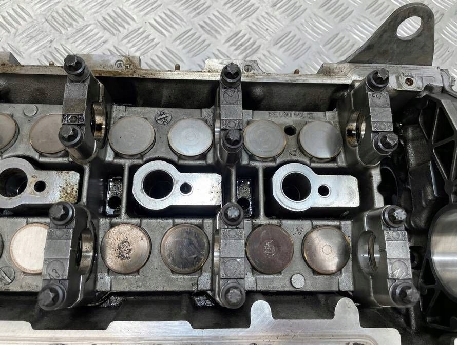 Головка двигателя mercedes ml w164 4.0 cdi a6290105220 Киев