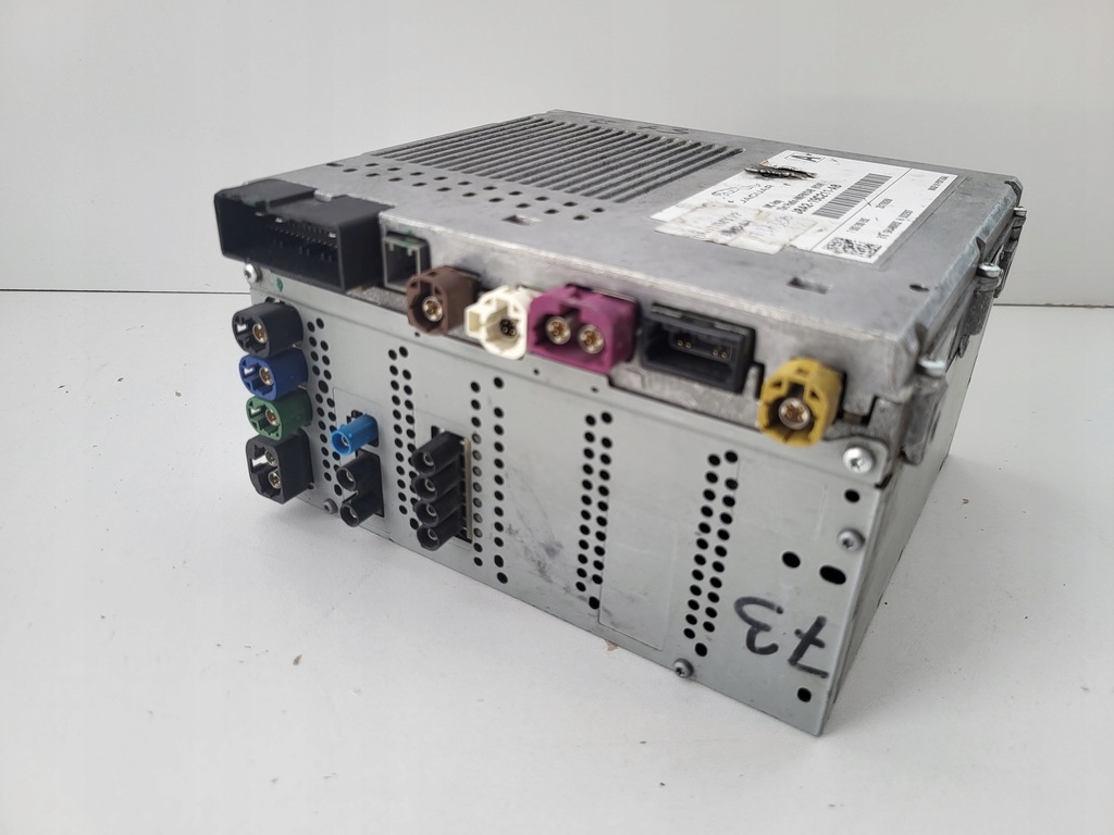 фото №1, Радиопроигрыватель радио land rover range rover velar панель j8a2-19c211-ab