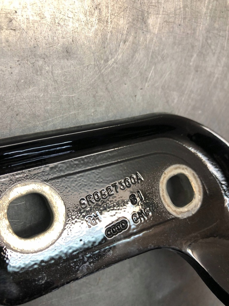 фото №6, Комплект петлі кришки багажника audi sq5 q5 8r ly9t 8r0827299a 8r0827300a