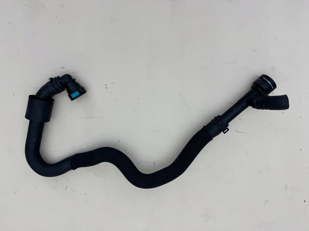 фото №1, Land rover range rover velar l560 труба шланг wody gx63-8c481