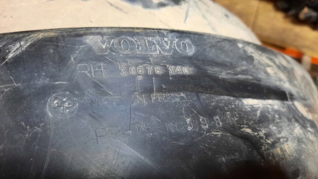 фото №3, Подкрылок задняя правое volvo v50