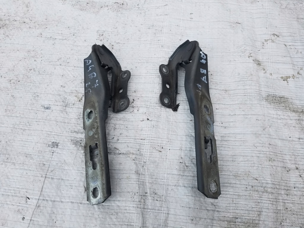 фото №1, Петля капот audi a4 b7 cabrio kod lx7z