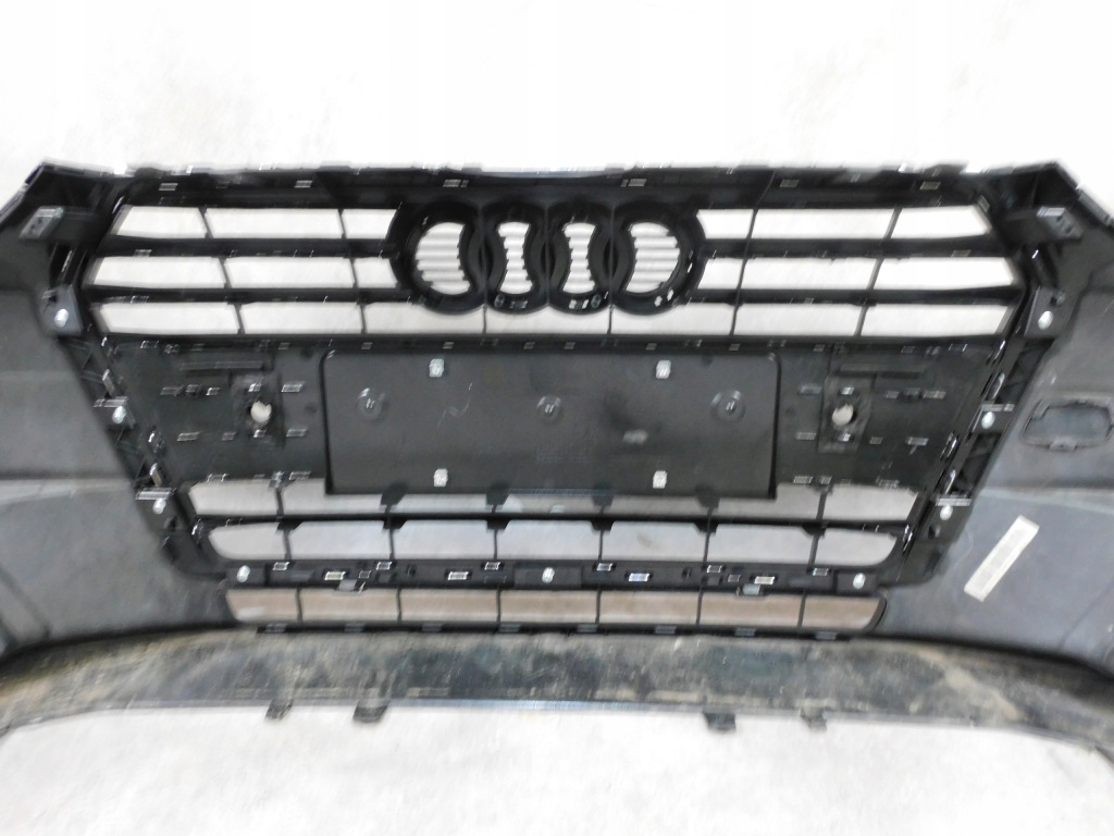 Audi a4 b9 8w бампер перед передній решітка радіатора ґрати повний Оригінал