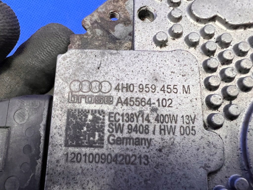 фото №6, Audi a6 a7 c7 4g 3.0 tfsi двигатель вентилятора 4h0959455m