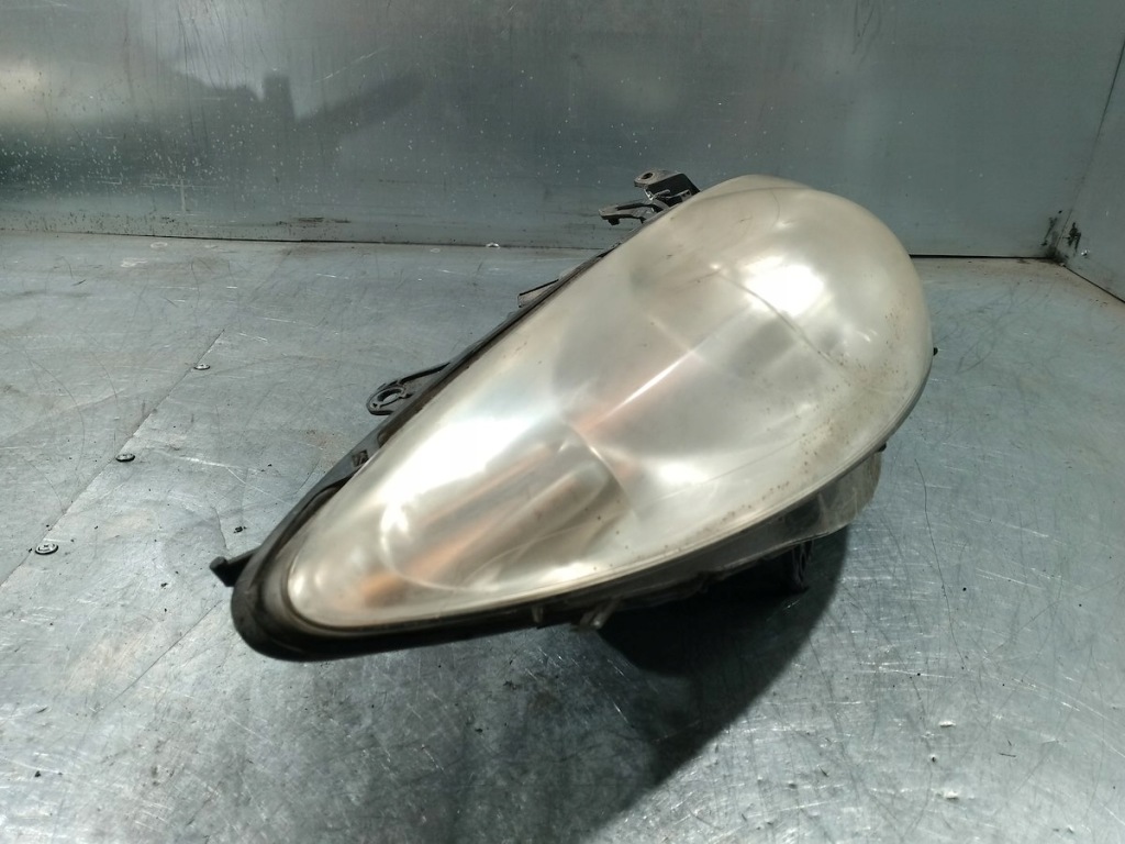 фото №9, Лампа перед правая peugeot 307 lift kombi 9681832280-00