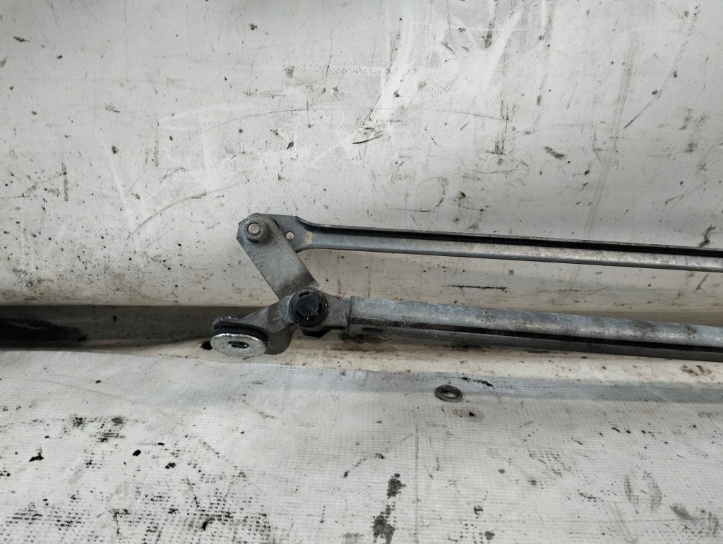 Механізм двигун двірник перед peugeot 308 09-15r 3397021095 bosch Ціна