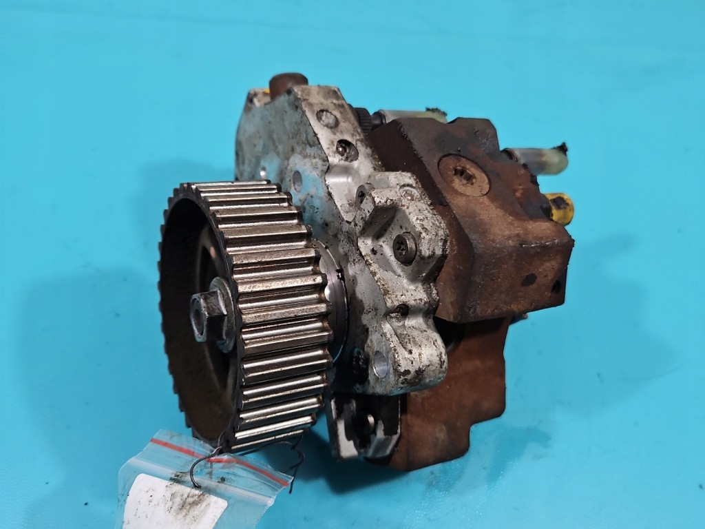 Насос впрыскная renault megane 2 0445010445 1.9 dci Цена