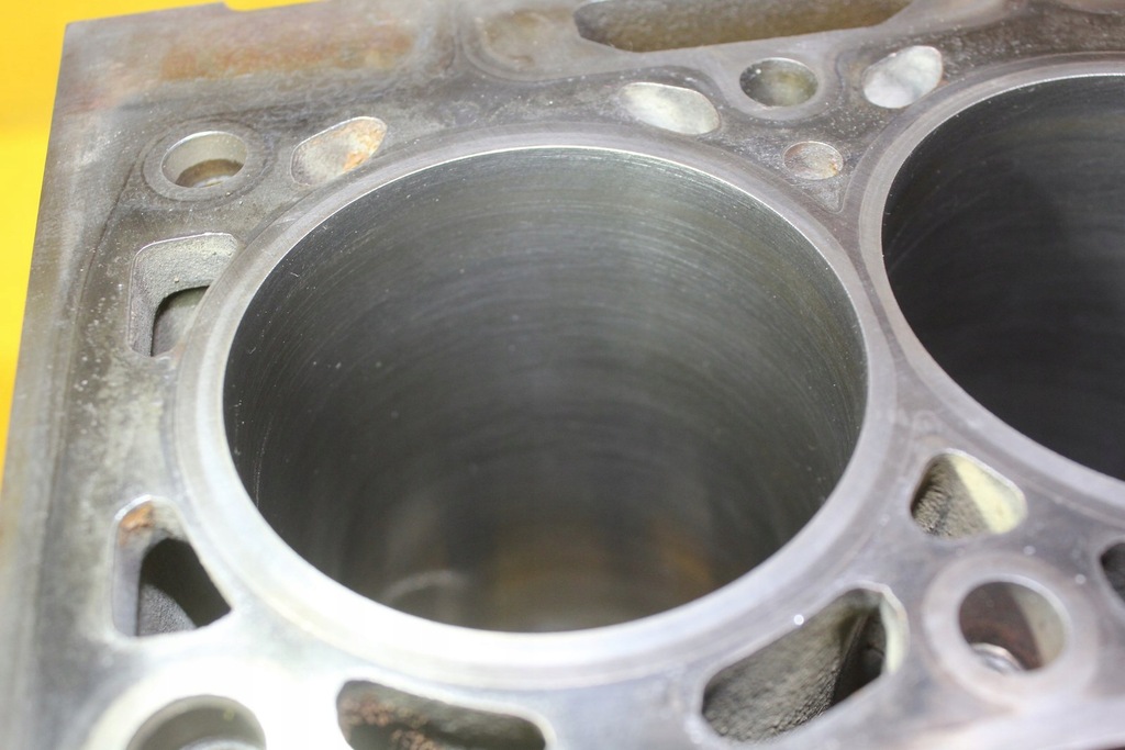 фото №7, Блок двигуна peugeot partner i fl berlingo 1.6 b 16 v nfr 10fx7l 306600