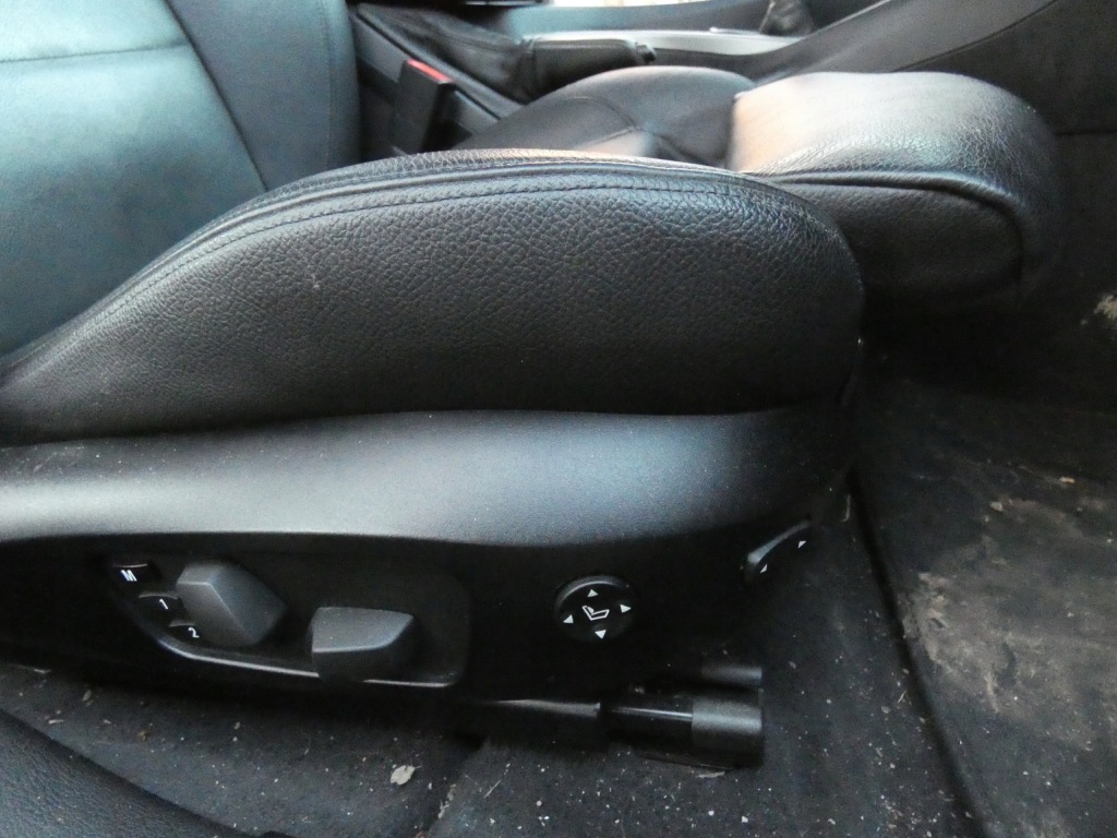 фото №7, Bmw x1 e84 lift сидіння підігрів czarna шкіра m-pakiet заднє сидіння обшивки