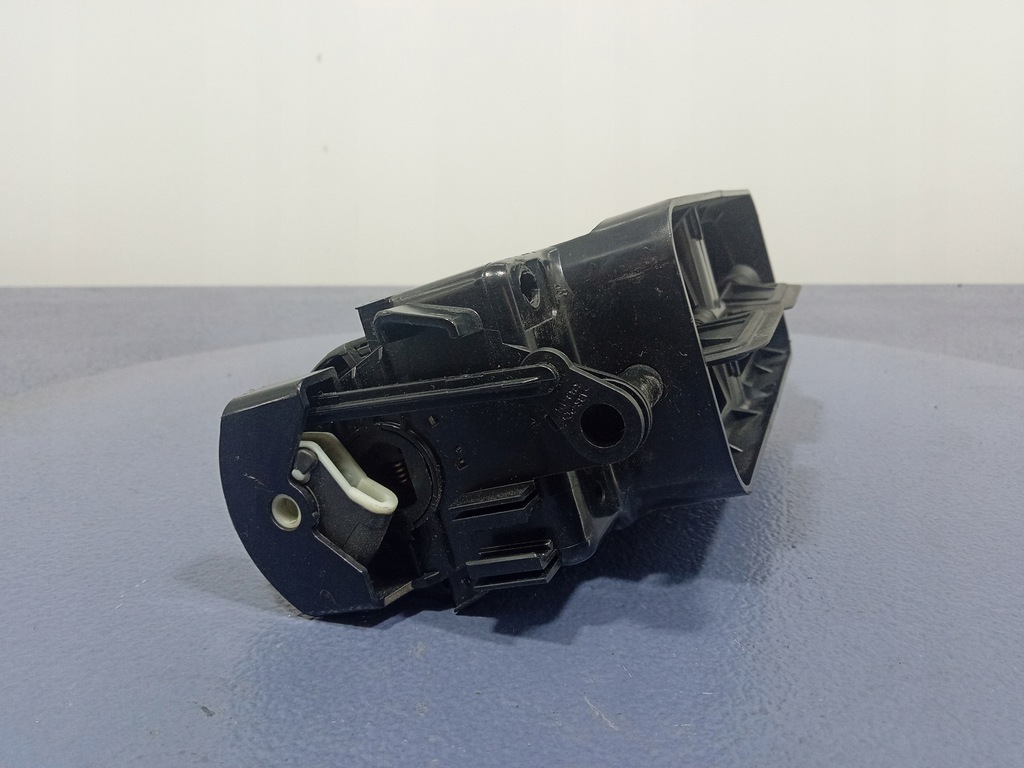 фото №4, Mercedes c w203 решётка обдув средняя a2038302254