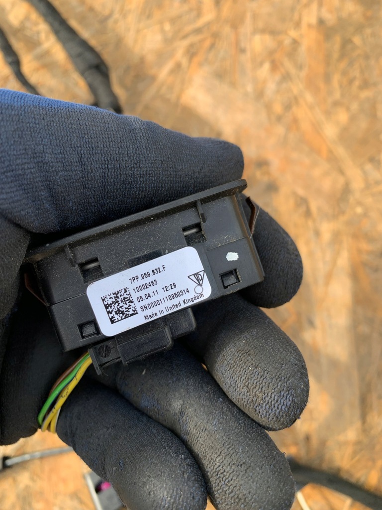 фото №15, Жгут крышки задней cayenne ii 7p5 porsche 4.8turbo