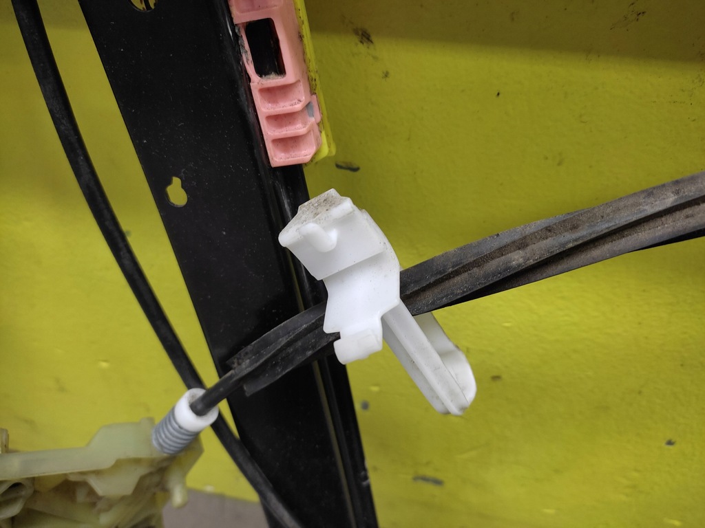 фото №10, Audi a6 c6 kombi підйомник скло правий перед