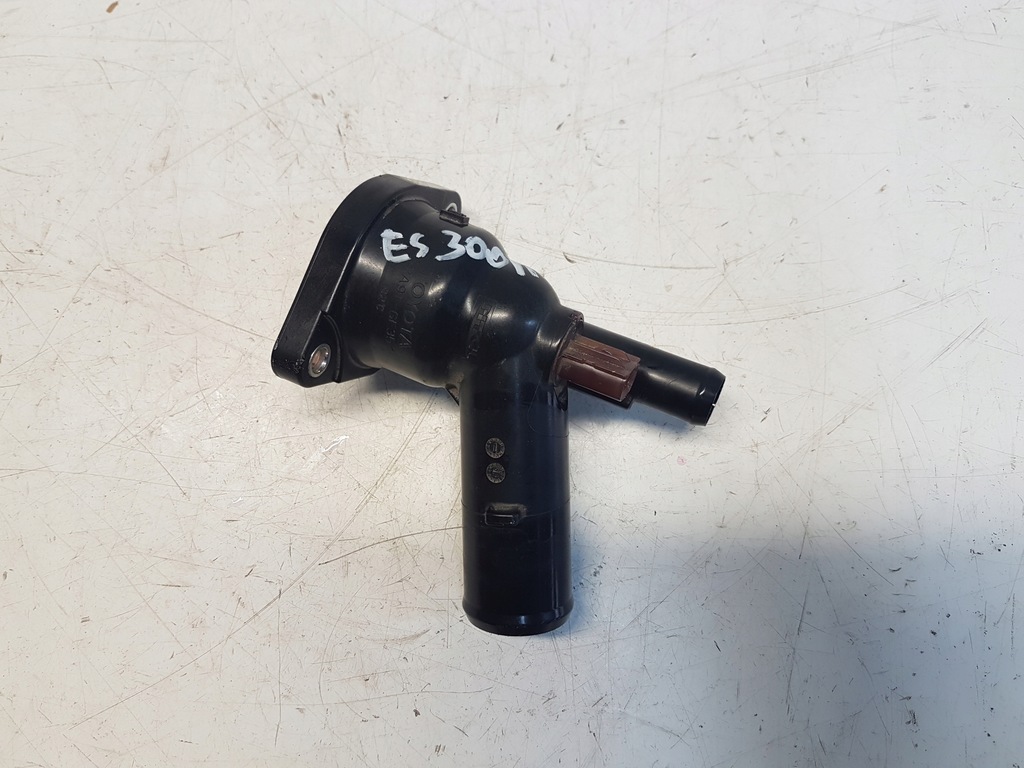 фото №1, Lexus es300h es vi nx патрубок корпус термостата