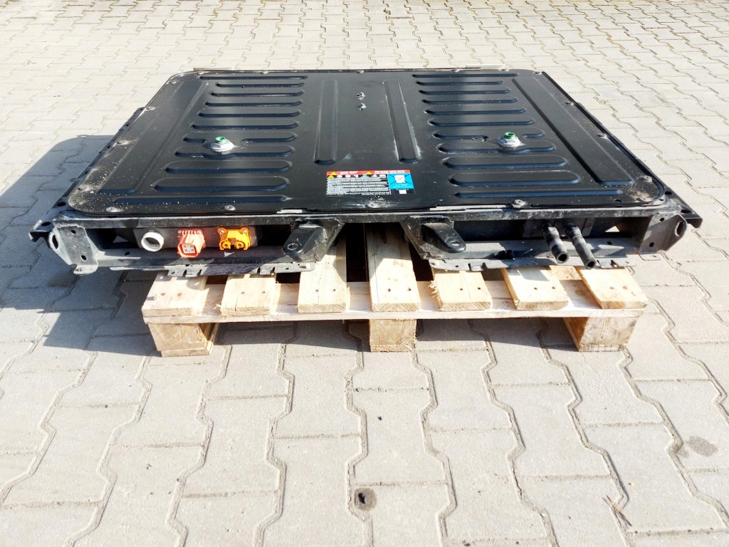 Ford kuga 3 mk3 23r. аккумулятор аккумулятор magazyn energii lx68-10b759-mg Киев