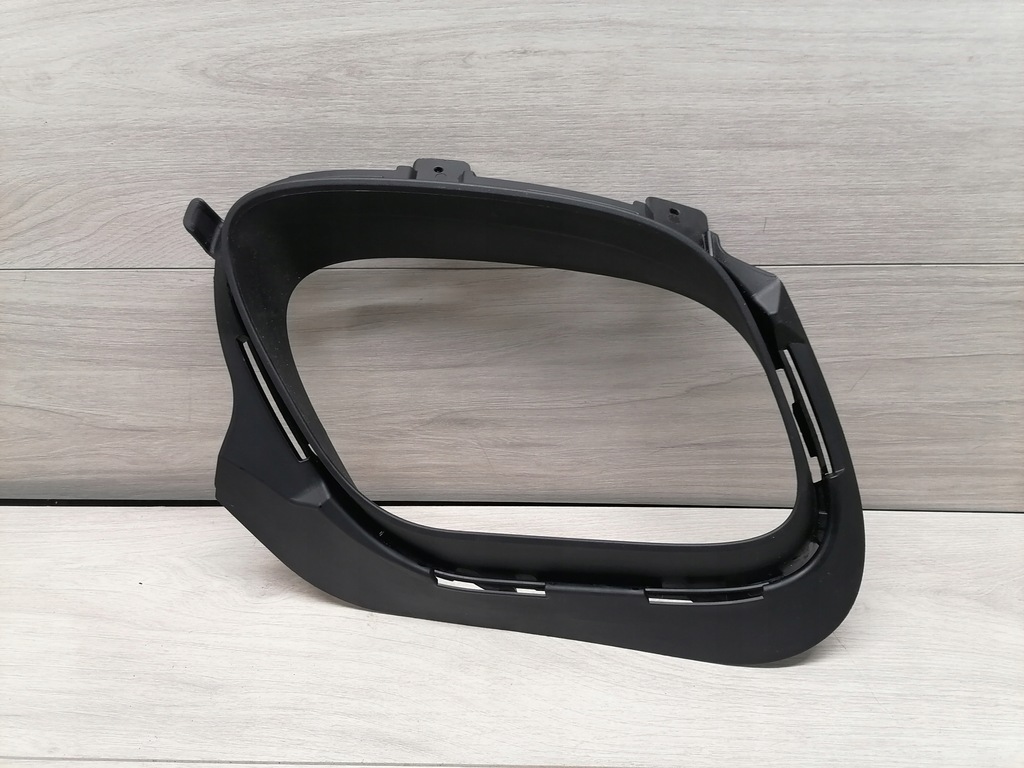 фото №1, Porsche panamera рамка выхлоп правая - 971807952