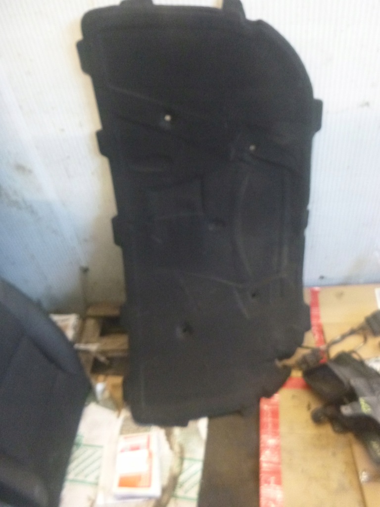 фото №1, Шумоизоляция капот крышки двигателя audi a4 b8