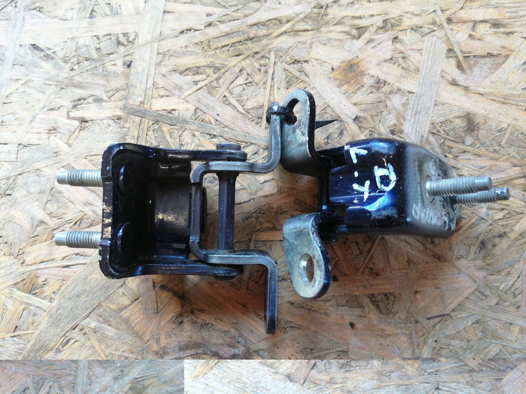 фото №2, Honda legend kb1 петлі двері лівий задня b92p