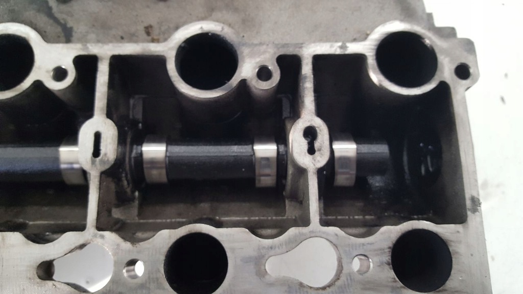 фото №8, Кришка клапанів вали chrysler voyager 2,8 crd