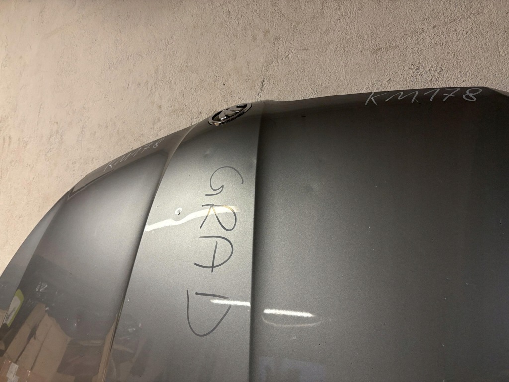 Skoda superb 3 3v0 капот крышка передняя grad 3v0823155 Киев