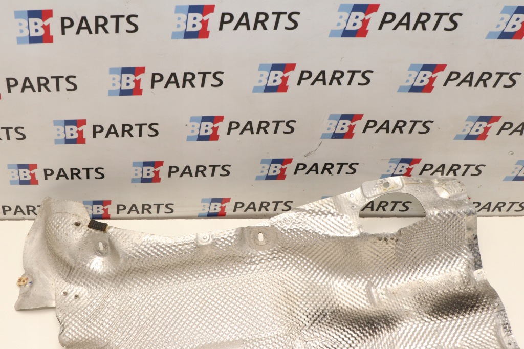 Bmw f80 m3 f82 захист теплова бака 8055326 Недорого