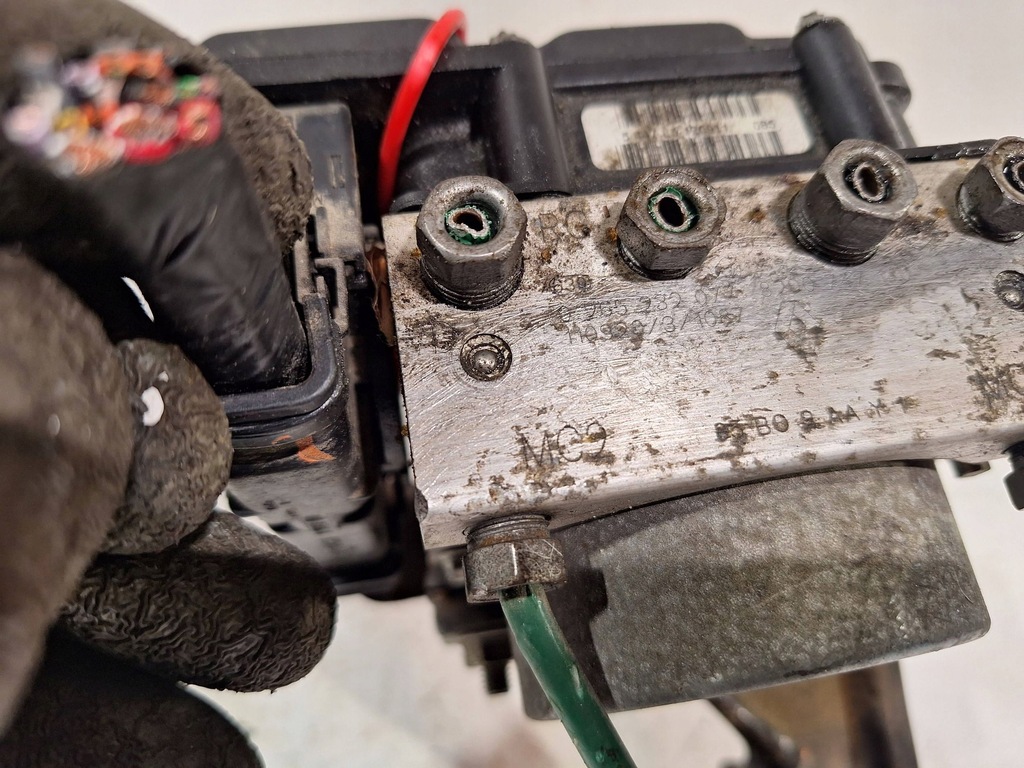 фото №2, Насос abs 0265232077 renault clio iii 06-