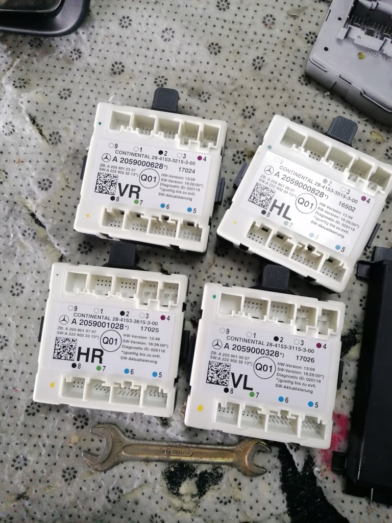 Купити Mercedes w205 модуль дверей блок керування ліве перед задні