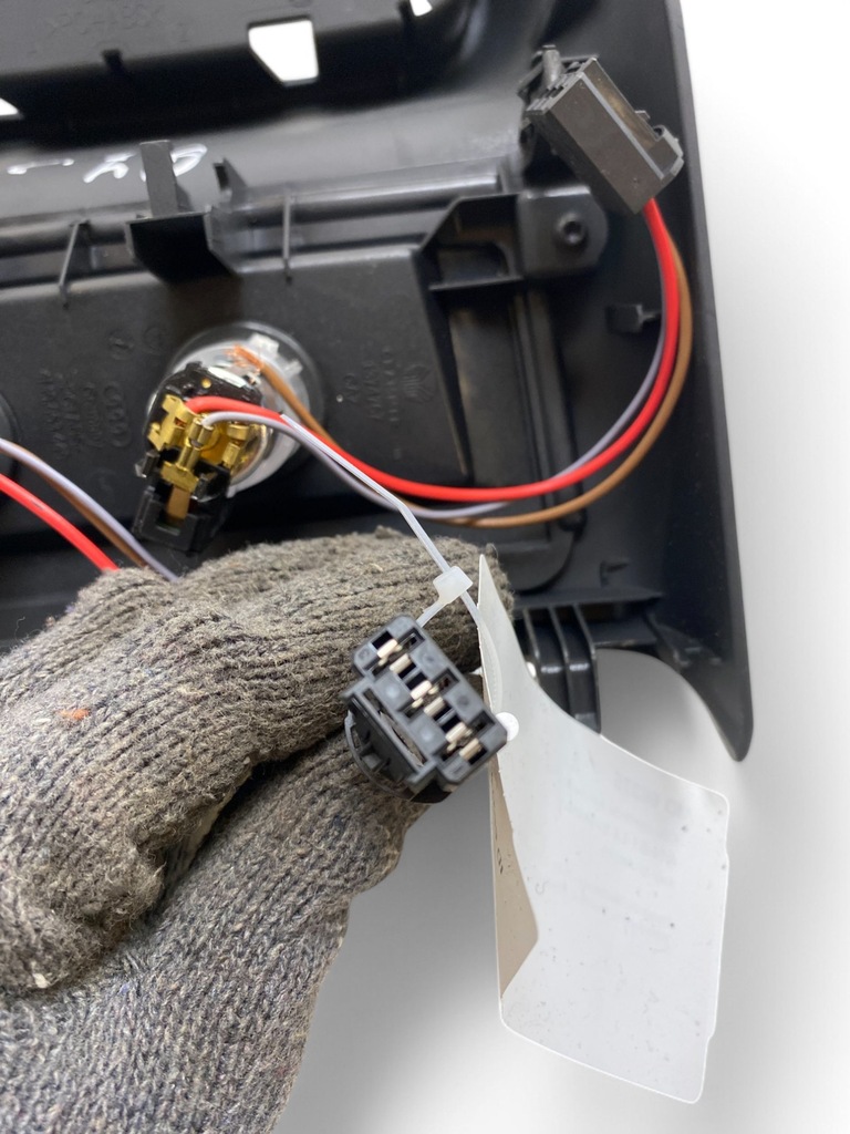 фото №16, Audi q7 4m інший елементи тунель середнього