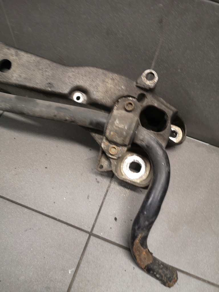 фото №5, Кронштейн опора двигателя audi a8 d3 4e0199205k