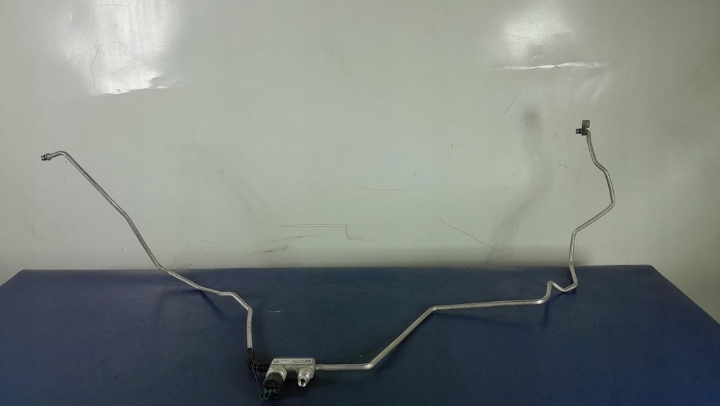 фото №1, Toyota auris ii 1.6 шланг кондиционера