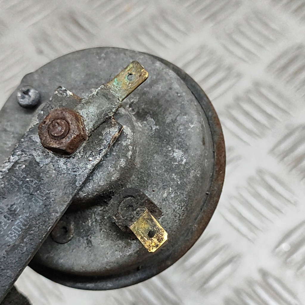 фото №6, Nissan leaf ii ze1 2018 клаксон