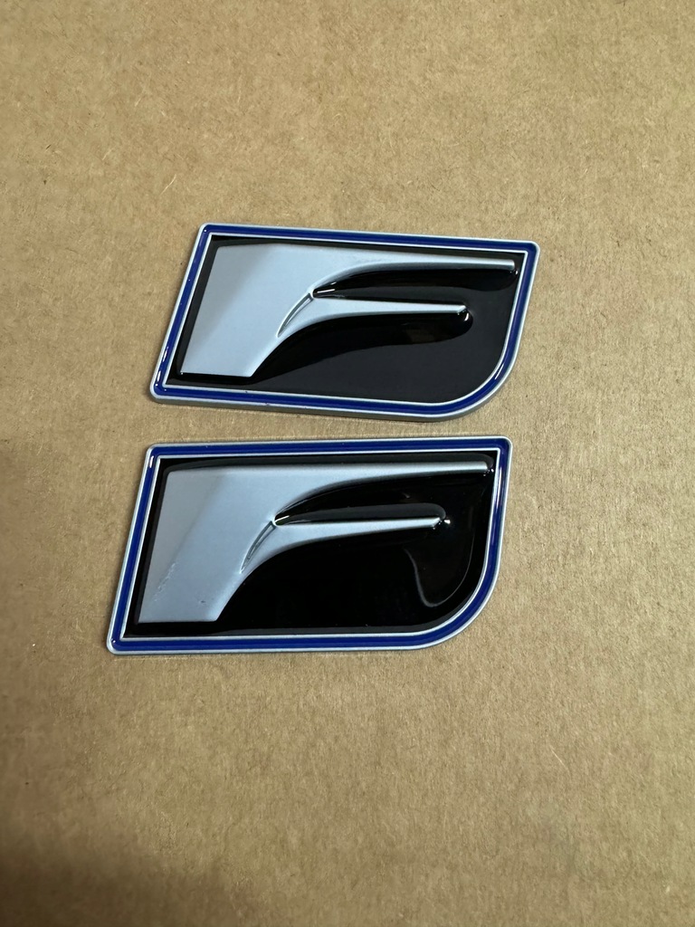 фото №1, Lexus rcf rc-f rc rc350 rc200 эмблема крыла f sport