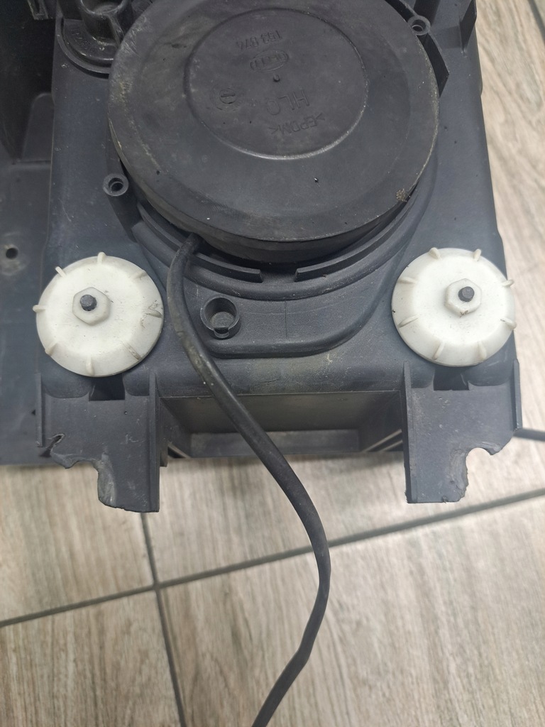 фото №3, Лампа правая hella фара renault magnum dxi