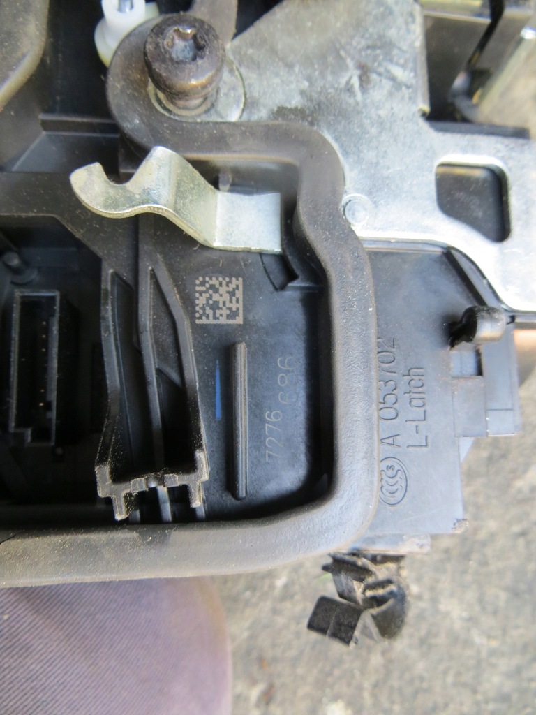 фото №1, Bmw x5 e70 x6 e71 замок двері правий задня 7276686