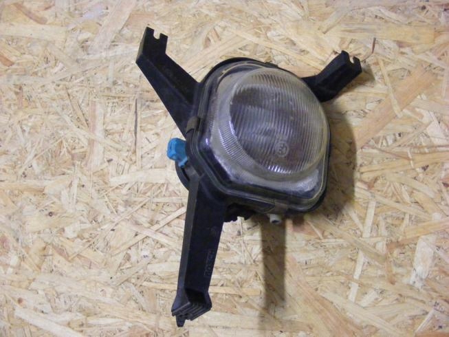 фото №1, Противотуманная фара перед правый peugeot 306 97-02 оригинальный номер [ 22q