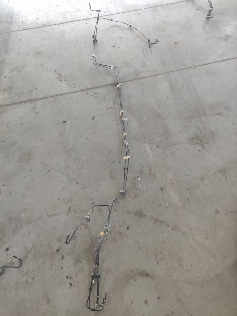 фото №1, Jeep cherokee kl usa провода тормозные