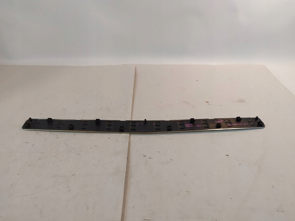 фото №9, Mercedes-benz a kl w169 молдинг бампера хром a1698800101 идеальное состояние оригинальный номер