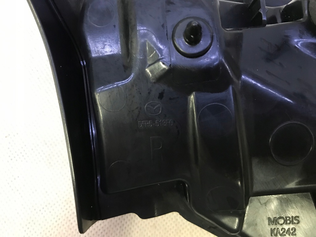 Mazda cx-30 cx30 фара задня правий внутрішня led європа в Україні