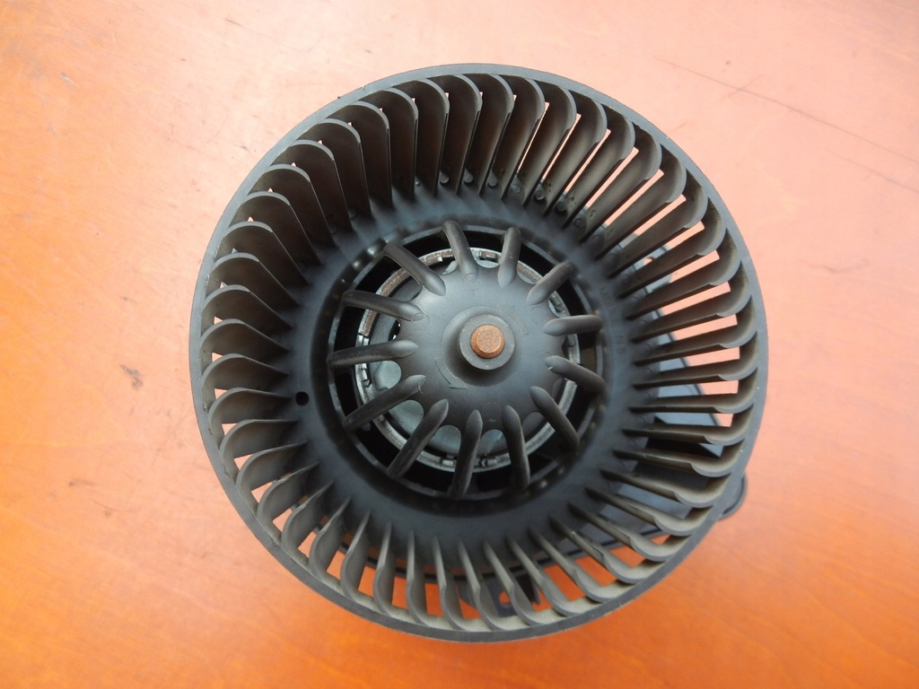 фото №5, Вентилятор обдув trafic vivaro primastar europa 01-