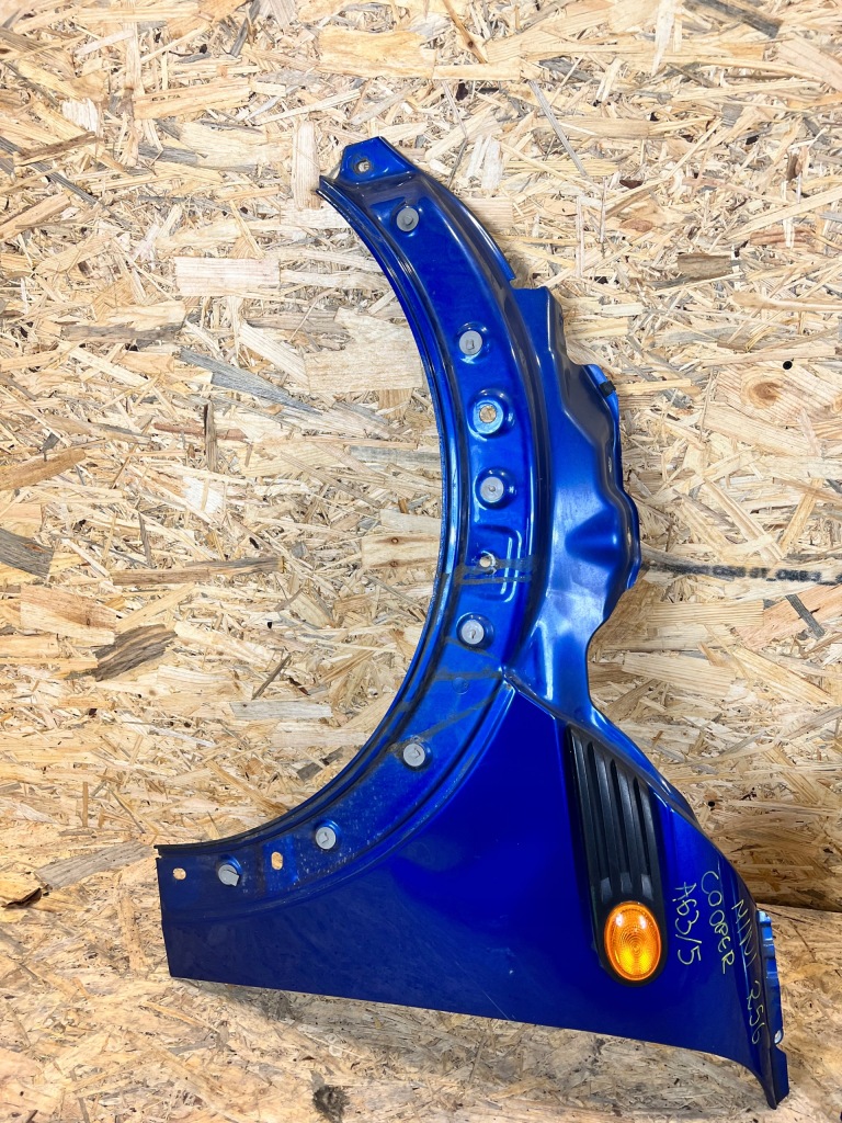 Купить Крыло  левое  mini cooper r56 r55 дизель код лакокрасочного покрытия: a63 /5