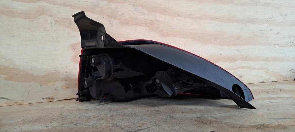 фото №2, Лампа задня права renault megane ii 2 8200073237