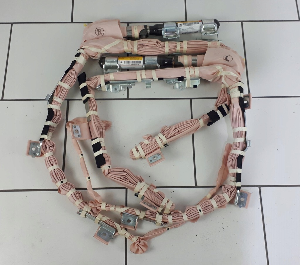 фото №1, Rav4 ii 00-05 3d шторка безопасности подушка безопасности правая #