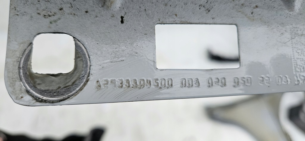 фото №14, Крила mercedes eqc w293 лівий перед передній