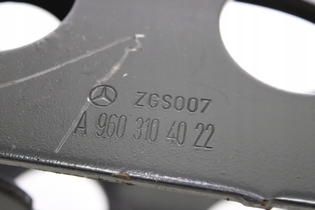 Купити Mercedes actros mp4 підсилювач передній балка верхній a9603104022