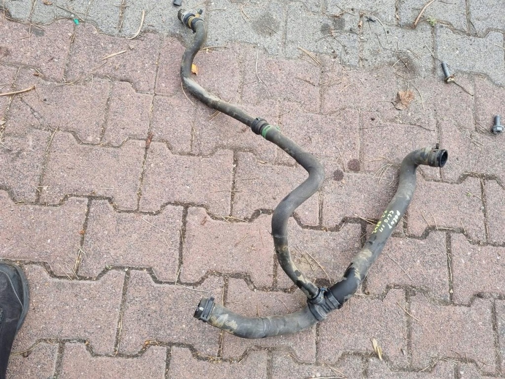 фото №1, Пабтрубок  труба воды renault mascott 3.0 dci