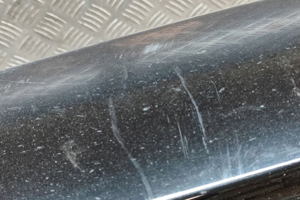 фото №6, Land rover discovery v l462 нижняя молдинг дверь передних правых hy3m-21064