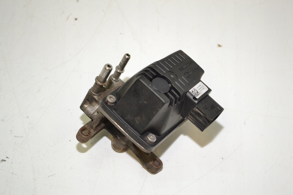 фото №1, Mercedes actros mp4 інжектор дозатор adblue a0001403939