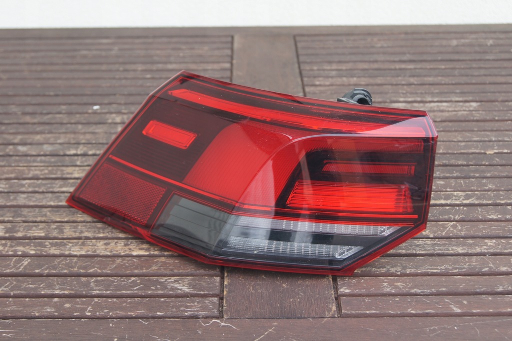 фото №1, Лампа vw golf viii 8 хэтчбек левая led