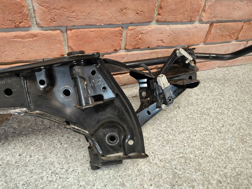 фото №10, Bmw u06 x1 u11 u12 x2 u10 подрамник подрамник подрамник балка задняя задняя 6894202