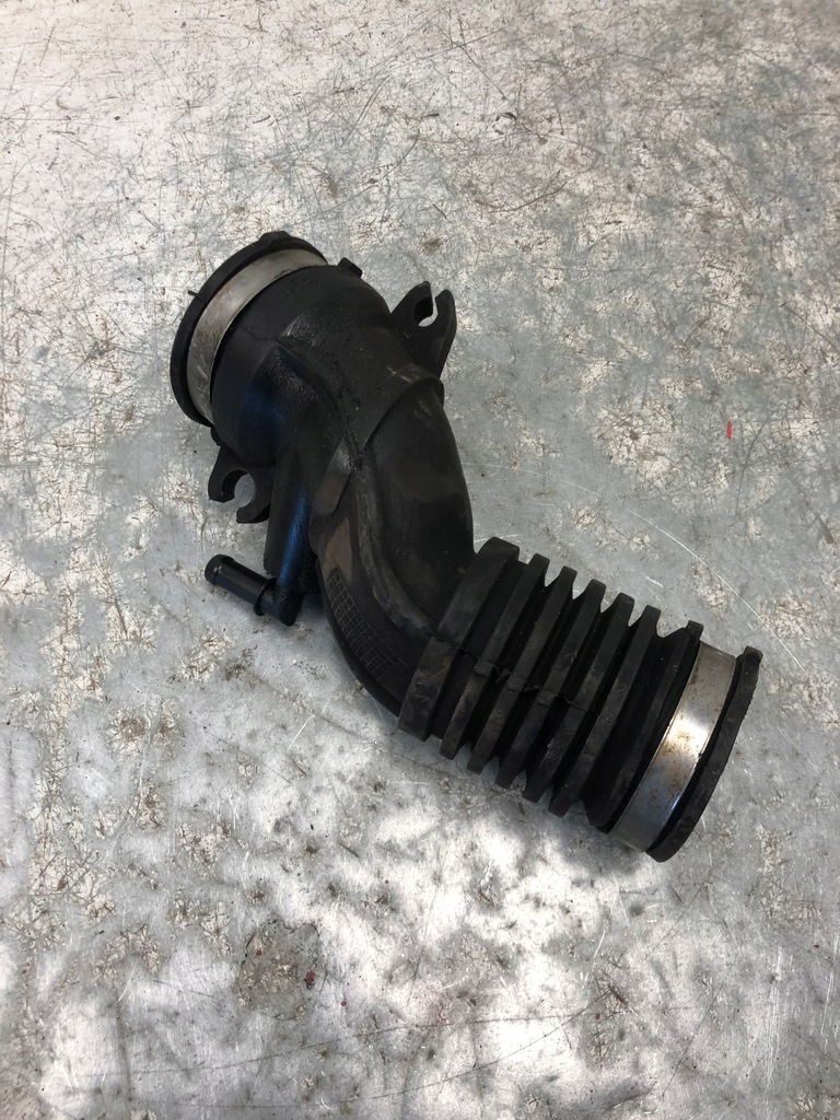 фото №3, Труба шланг повітря renault clio iii 8200424266