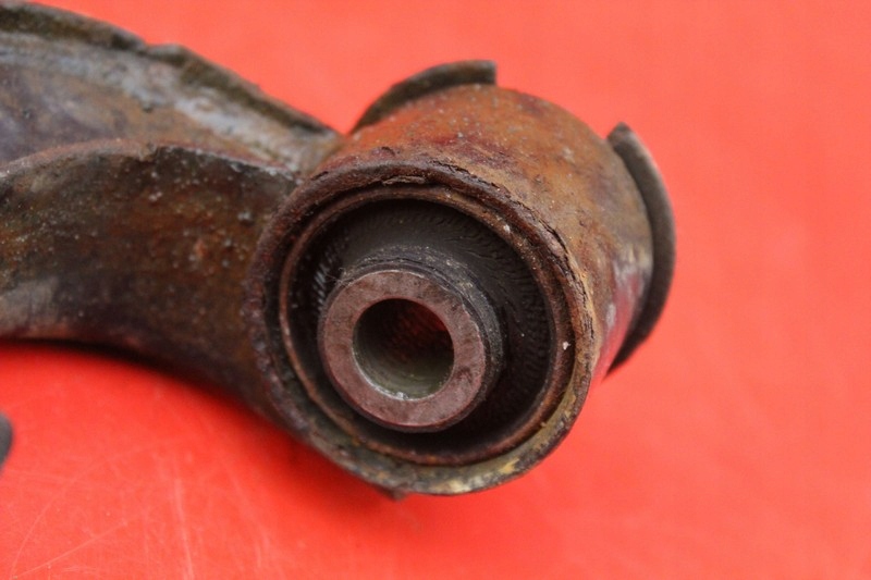 фото №9, Рычаг левый перед land rover discovery iii 2.7 td